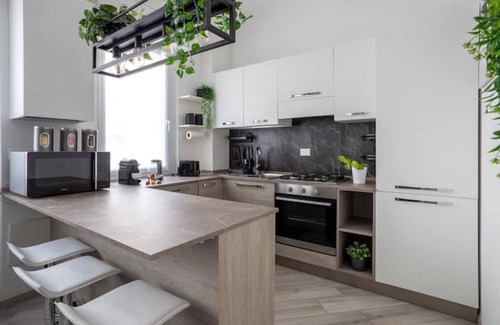 Villa San Giovanni Apartment | [MAISON LEBON 5 ★] Modern & elegant! Metro 1min