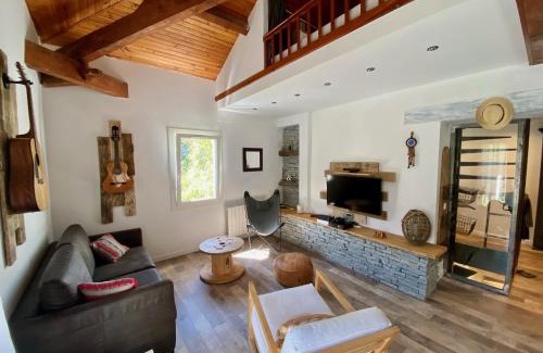 Villefort House | Maison les pieds dans l'eau