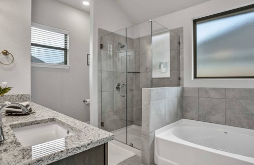 Temple House | Maison Majestique Sum