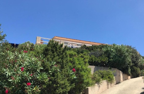 Tizzano Villa | Maison Maquis - la vue, le silence, la mer
