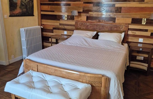 Moux Bed & Breakfast | MAISON MARIE-LOUISE