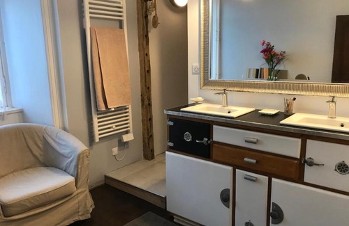 Piegut-Pluviers Bed & Breakfast | Maison Mercredi