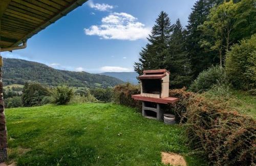 Saulxures-sur-Moselotte House | Maison montagnarde rénovée avec cheminée et randonnées - FR-1-589-281