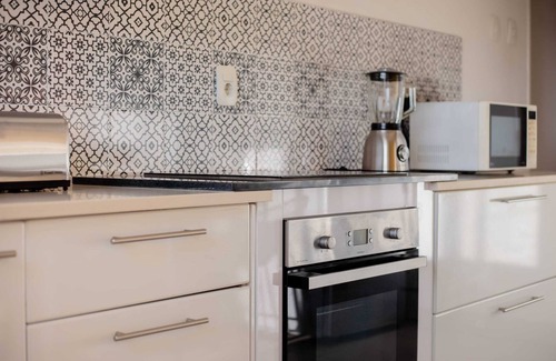 Polana Cimento A Apartment | Maison Moz - Amani Su