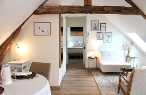 Fontaines-en-Sologne Apartment | Maison Moz