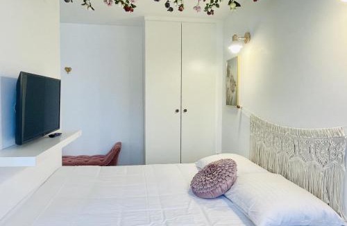 Mechelen Apartment | Maison Nelle Botanique - Lion's Lair