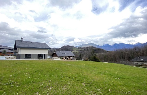 Mercury House | Maison Neuve Entre Lacs et Montagne, Idéal Pour Découvrir le Pays Savoyard !
