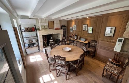 Chillac House | Maison Neuve, relaxing countryside home with pool