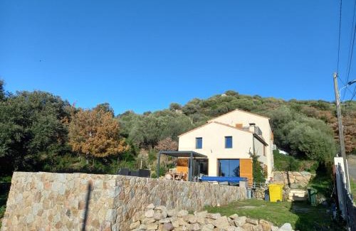 Calenzana House | Maison neuve Vue imprenable Piscine et spa