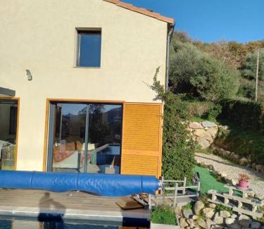 Calenzana House | Maison neuve Vue imprenable Piscine et spa