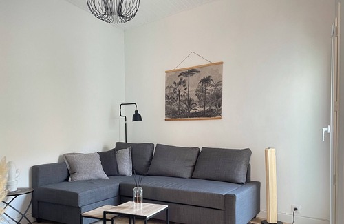 La Madeleine House | Maison Niçoise à 10 mn à Pieds de la Plage et du Tramway
