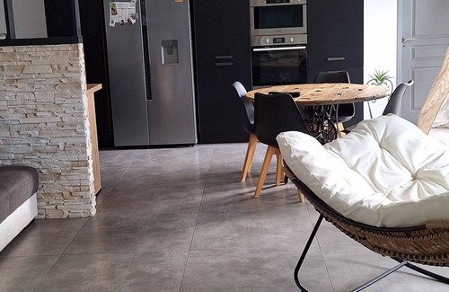 Millau House | Maison Paisible Dans les Hauteurs de Millau