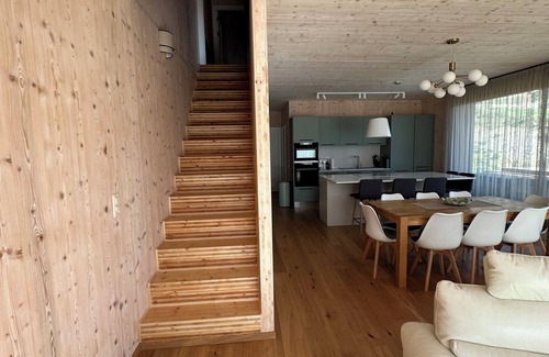 Lens Ski Chalet | Maison Panorama Alpes Suisses & Sauna