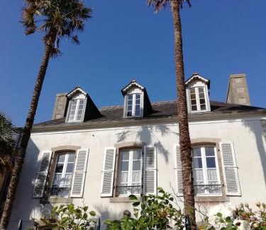 Plomodiern Bed & Breakfast | Maison Papillons