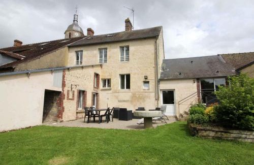 La Mesniere House | Maison Percheronne Spacieuse avec Billard, Babyfoot, et Jardin Clos, Animaux Bienvenus ! - FR-1-497-65