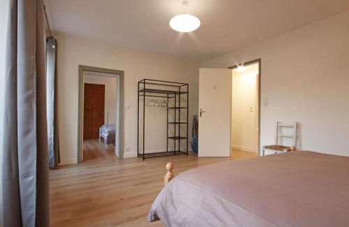La Mesniere House | Maison Percheronne Spacieuse avec Billard, Babyfoot, et Jardin Clos, Animaux Bienvenus ! - FR-1-497-65