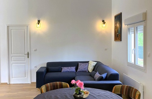 Boutiers-Saint-Trojan House | Maison Plain-pied Pied Avec 2 Chambres Makivka