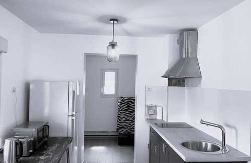 Boutiers-Saint-Trojan House | Maison Plain-pied Pied Avec 2 Chambres Makivka
