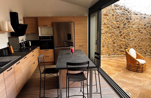 Caux Apartment | Maison Plein Centre Village