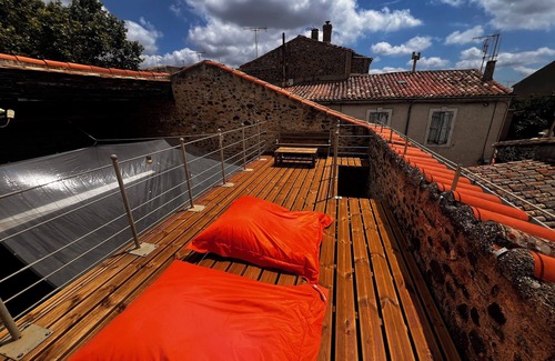 Caux Apartment | Maison Plein Centre Village