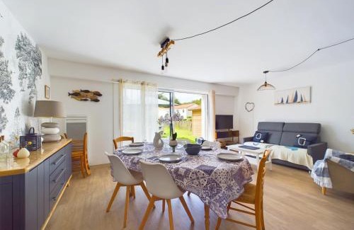 Olonne-sur-Mer House | Maison pour 7, piscine collective, 2km de la plage