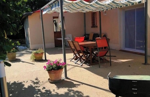Marigne-Peuton House | Maison Rénovée Avec Goût au Cœur du Bocage Mayennais