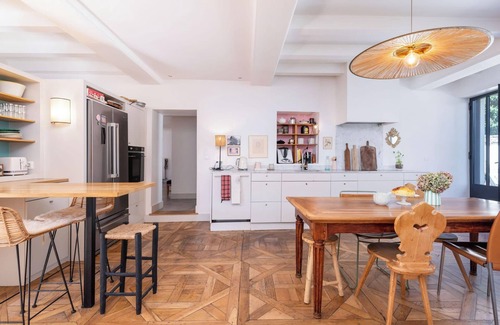 Sainte-Foy-les-Lyon Villa | Maison Ré - chic and relaxed house with pool and garden