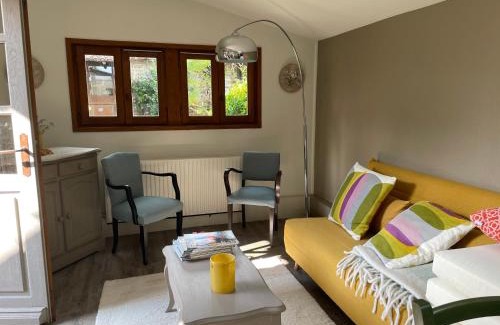 Jalogny Cabin | Maison Revenu