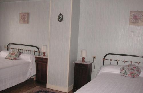 Gehee House | Maison rustique avec salle de jeux, jardin, 5 chambres près du Zoo de Beauval - FR-1-591-34