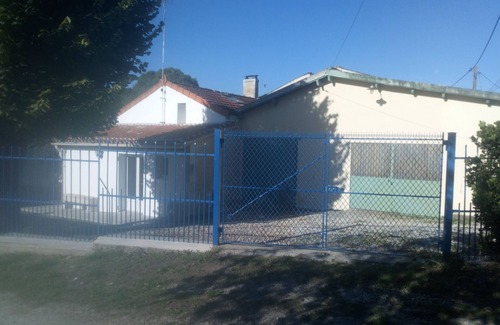 Cherac House | Maison Situé Entre Saintes et Cognac Proche de la N141.animaux Accepté