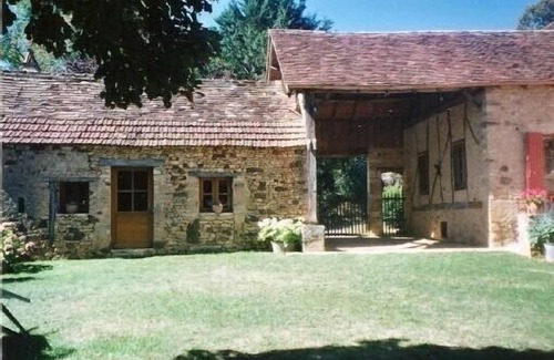 Saint-Avit-de-Vialard House | Maison Saint Avit de Vialard Dordogne-Périgord Aquitaine sleeps 4 to 6
