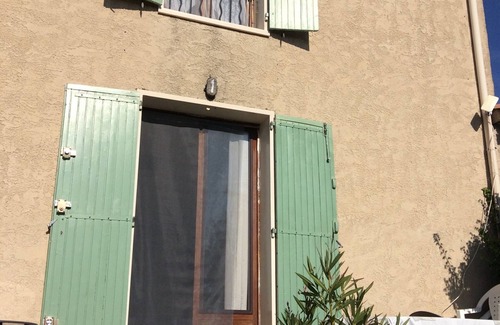 Vacheres House | Maison simple ou rien ne manque pour passer un moment agréable en famille.