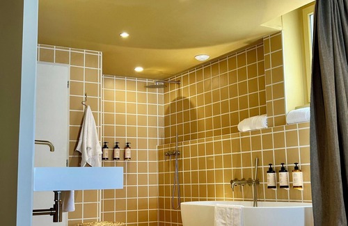 Gares Hotel | Maison Soleil