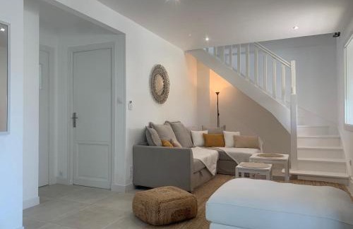 Plouguerneau House | Maison spacieuse 120 m plage de la grève blanche