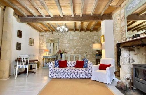 Monflanquin House | Maison St. Clair