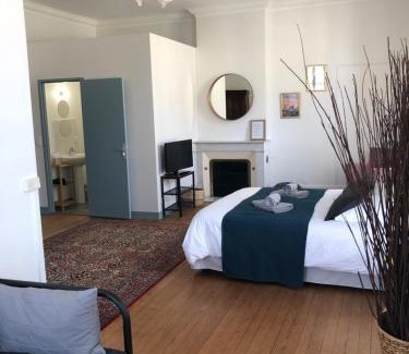 Blaye Villa | Maison St Romain Blaye