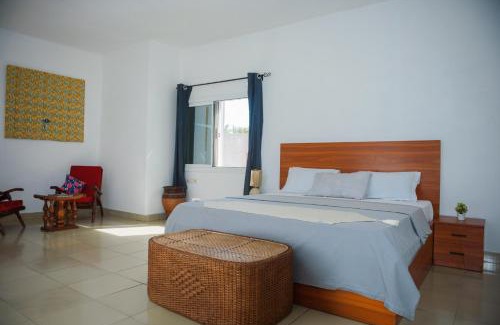 Lome House | Maison Stella Lome
