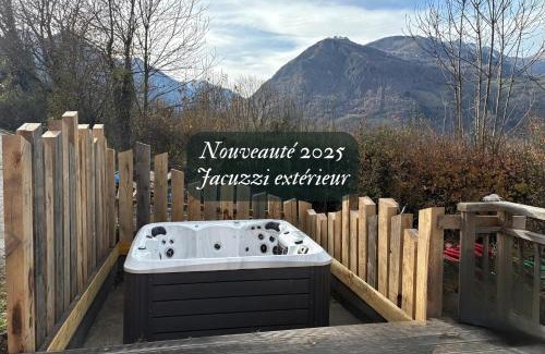 Bourisp Ski Chalet | Maison Style Chalet 4 étoiles avec Jacuzzi- La Sérénité de Sailhan