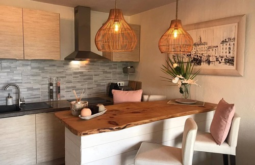 Cogolin House | Maison Super Vue Jacuzzi 10mn St Tropez Wifi Parking Clim