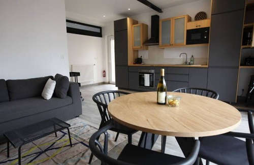 Condrieu House | « Maison Syrah » Condrieu at the Foot of the Vines