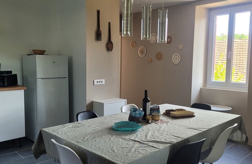 Saint-Cernin-de-lHerm House | Maison Tiny Bwa – Stay in a Peaceful Charming Stone House with Pool and Nature