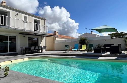 Saint-Vincent-sur-Jard House | Maison Tout Confort Bord de Mer, Piscine, 140m², 5 bedrooms