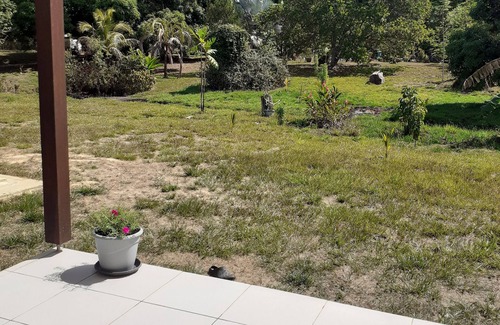 Montsinery-Tonnegrande House | Maison Type t2 Cosy Avec Grand Jardin