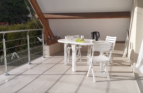 Fontenay-les-Briis House | Maison T2 Meuble Confort Avec SA Grande Terrasse Independant
