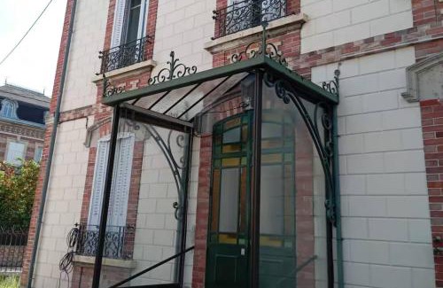 Romilly-sur-Seine Villa | Maison tout équipé proche gare et centre ville