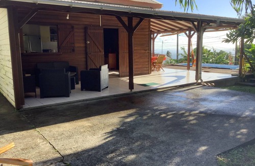 Saint-Claude House | Maison tropicale