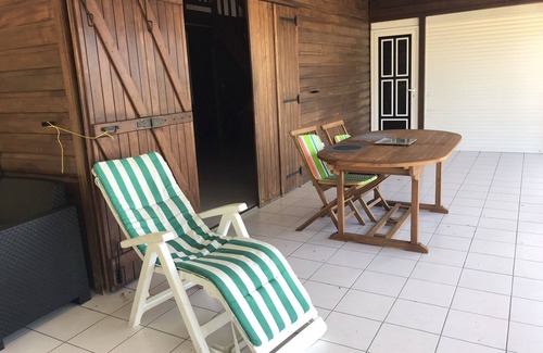 Saint-Claude House | Maison tropicale
