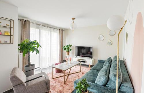 La Madeleine House | Maison Twin Sister
