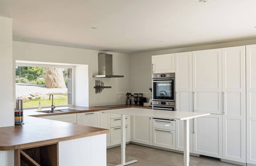 Kerlouet House | Maison Ty Bidou - House for 12 near the sea