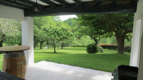 Saint-Pee-sur-Nivelle House | Maison typique Basque en pleine campagne